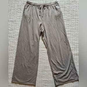 H&M Casual Tan Lounge Pants